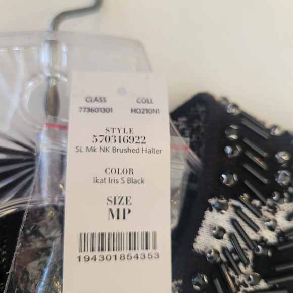 WHBM black and white beaded knit top - Picture 3 of 8